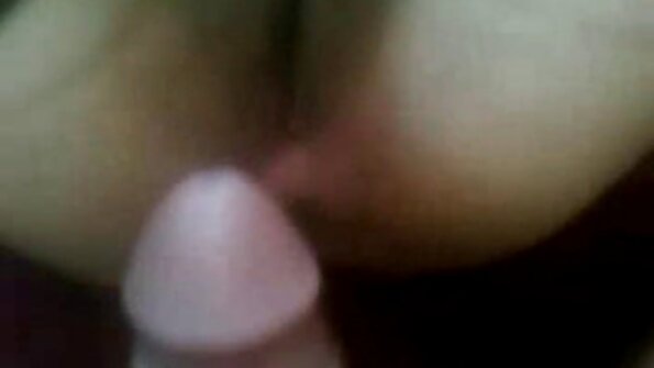 blonde suce sex maman xxx une bite