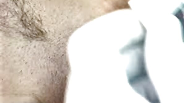 Angelina Jolie jolie fille xxx dans le porno